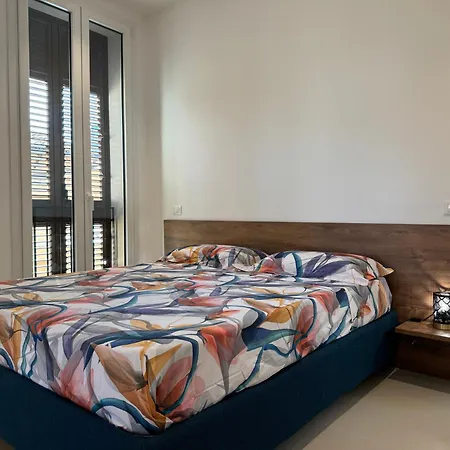 Politeama Liberta Sweet Apartament *